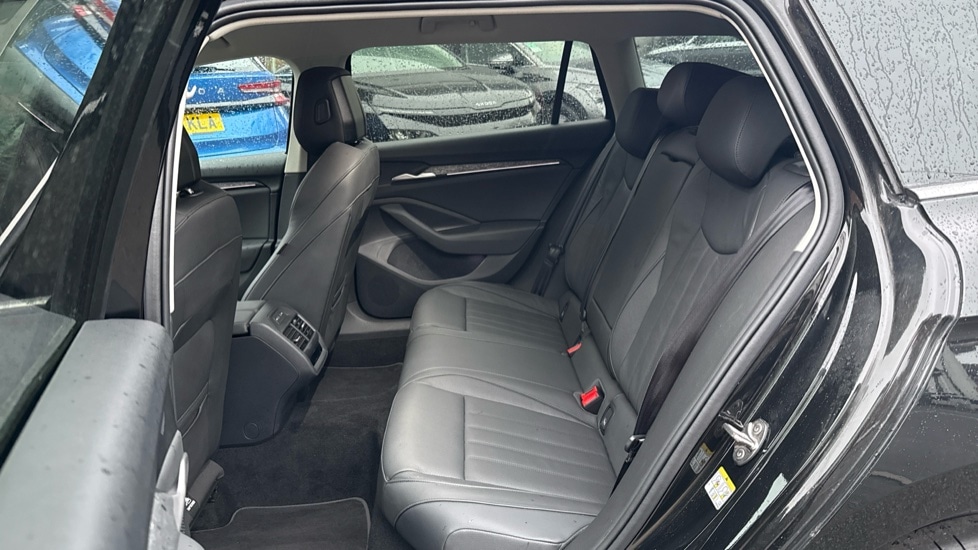 Used Skoda Superb 2024 for sale - 76623524: Photo 14