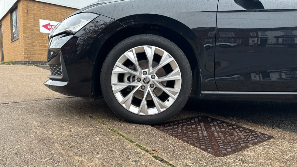 Used Skoda Superb 2024 for sale - 76623524: Photo 17