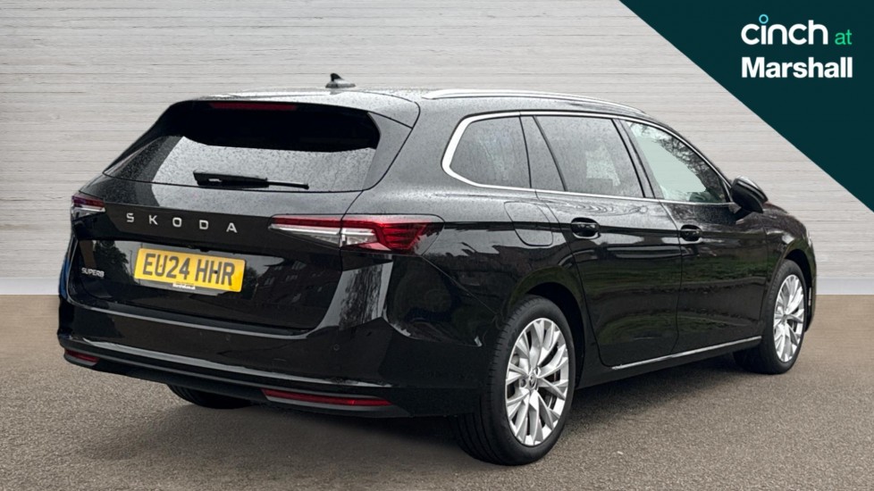 Used Skoda Superb 2024 for sale - 76623524: Photo 3