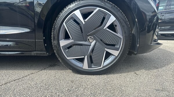 Used Skoda Enyaq 2024 for sale - 76176254: Photo 20