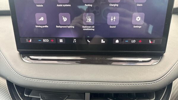 Used Skoda Enyaq 2024 for sale - 76176254: Photo 36