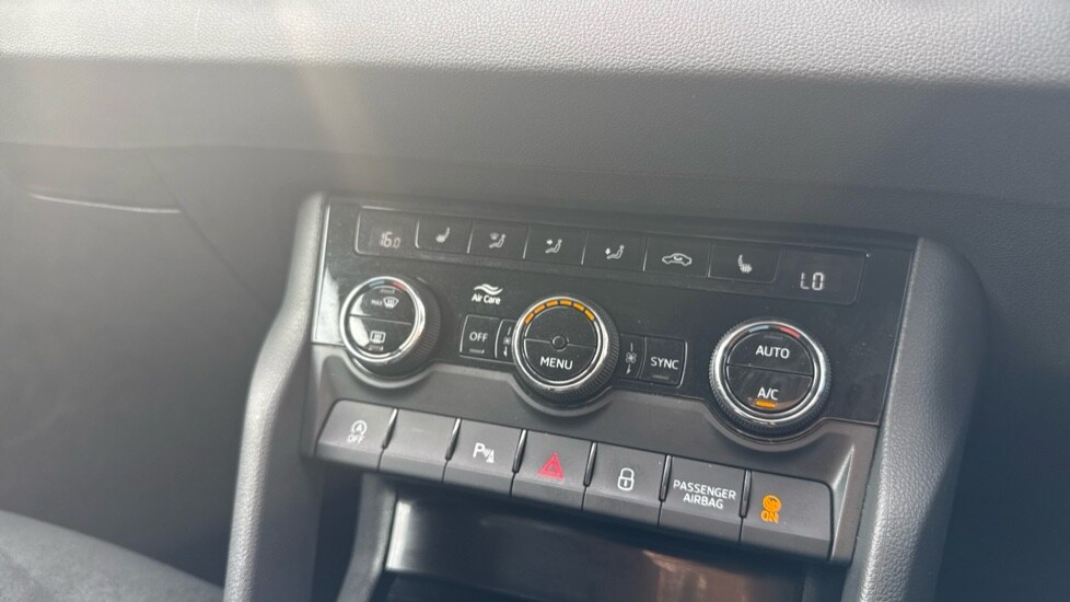 Used Skoda Karoq 2024 for sale - 75874167: Photo 29