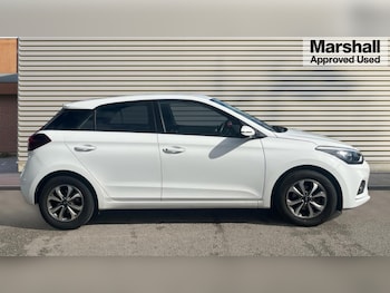 Used Hyundai i20 2020 for sale - 75922040: Photo