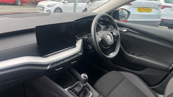 Used Skoda Octavia 2024 for sale - 75409708: Photo 2