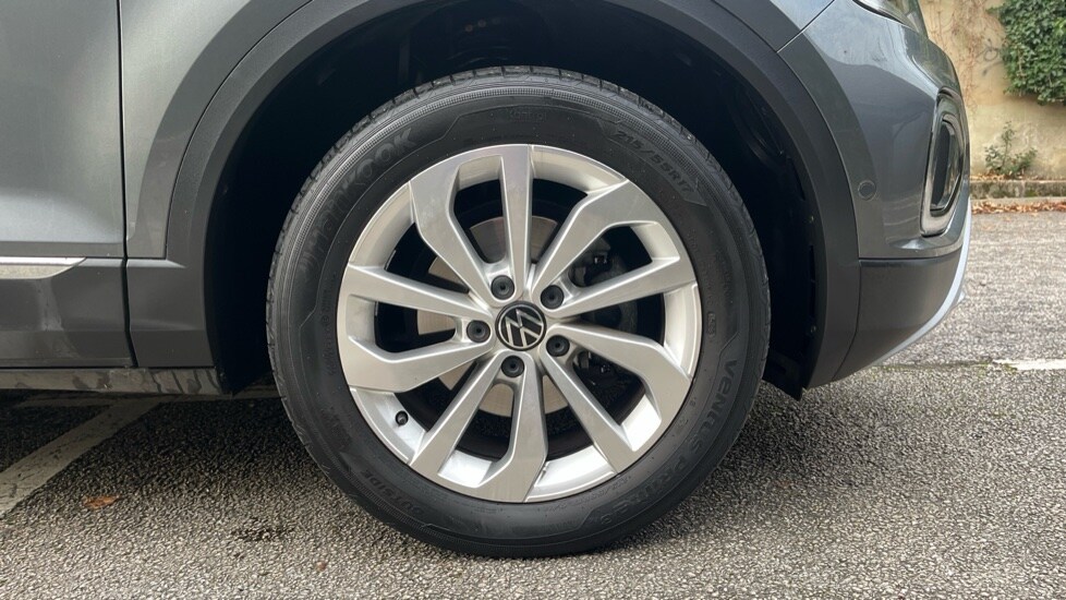 Used Volkswagen T-Roc 2023 for sale - 76575221: Photo 20