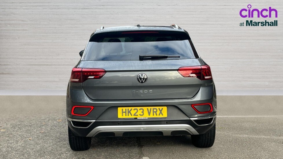 Used Volkswagen T-Roc 2023 for sale - 76575221: Photo 4