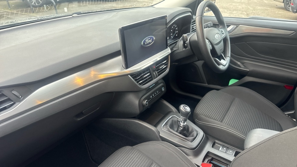 Used Ford Focus 2023 for sale - 76428154: Photo 10
