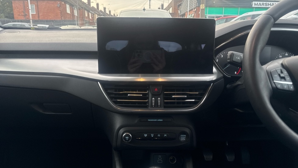 Used Ford Focus 2023 for sale - 76428154: Photo 12