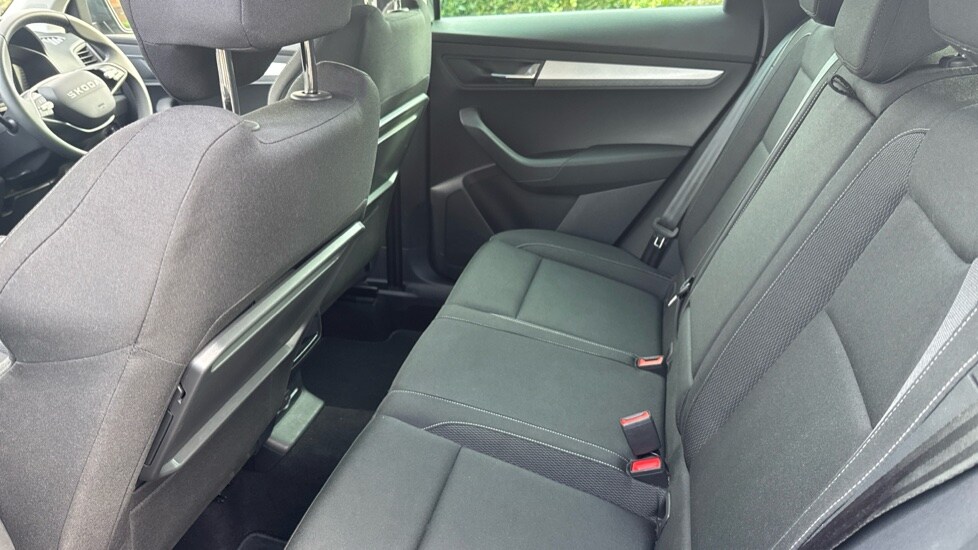 Used Skoda Karoq 2025 for sale - 76297430: Photo 15