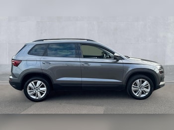 Used Skoda Karoq 2025 for sale - 76297430: Photo