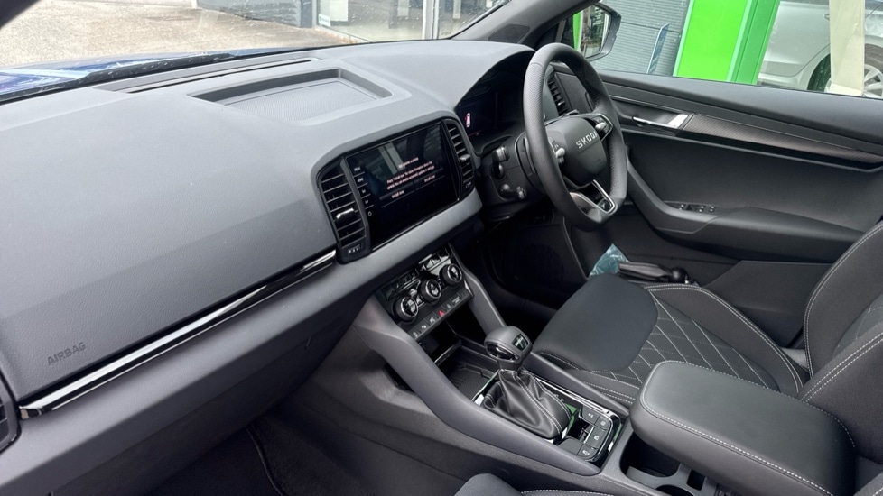 Used Skoda Karoq 2025 for sale - 76609506: Photo 2
