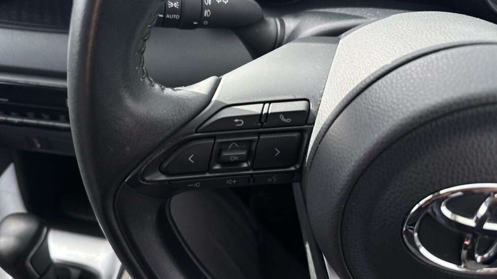 Used Toyota Yaris 2022 for sale - 75921906: Photo 22