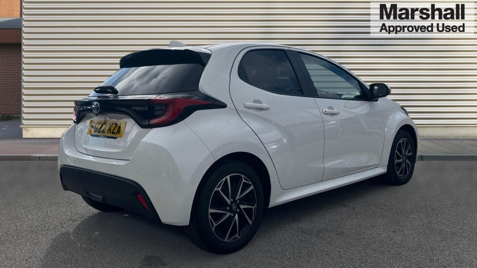 Used Toyota Yaris 2022 for sale - 75921906: Photo 3