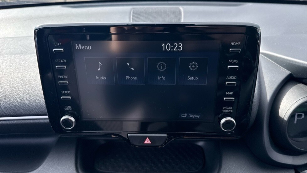 Used Toyota Yaris 2022 for sale - 75921906: Photo 35