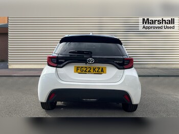 Used Toyota Yaris 2022 for sale - 75921906: Photo
