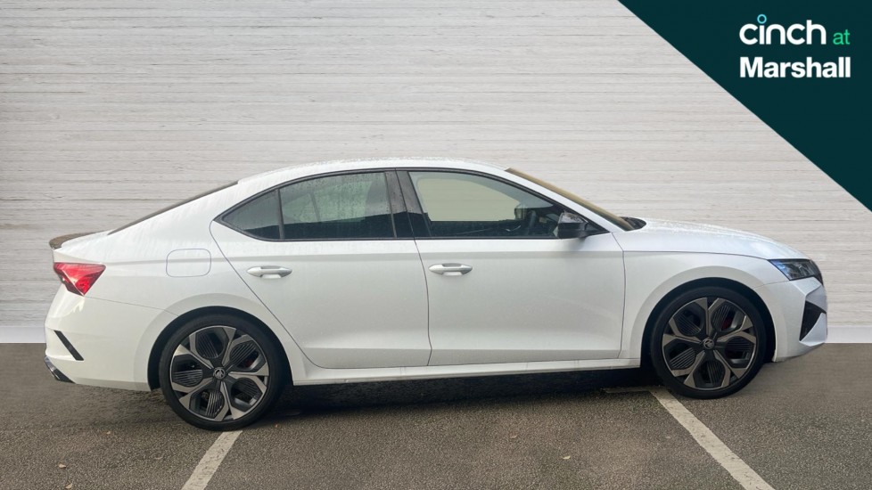 Used Skoda Octavia 2025 for sale - 76514846: Photo 2