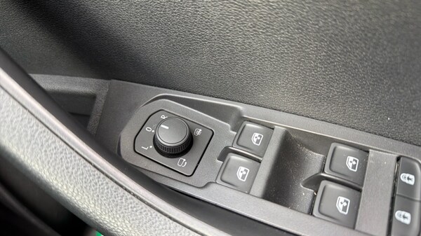 Used Skoda Karoq 2024 for sale - 76044524: Photo 28