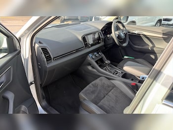 Used Skoda Karoq 2024 for sale - 76044524: Photo 2