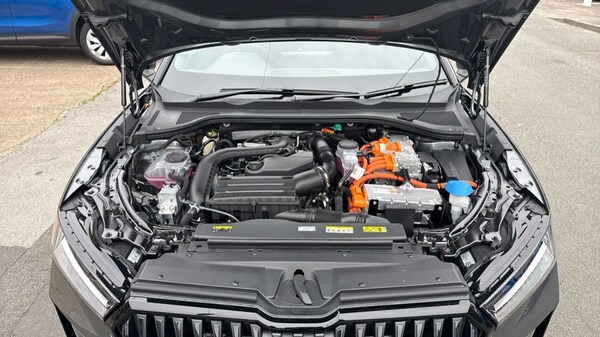 Used Skoda Superb 2025 for sale - 76178073: Photo 17