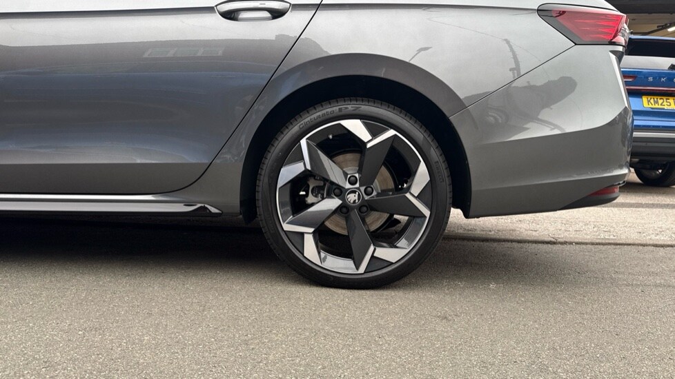 Used Skoda Superb 2025 for sale - 76178073: Photo 19