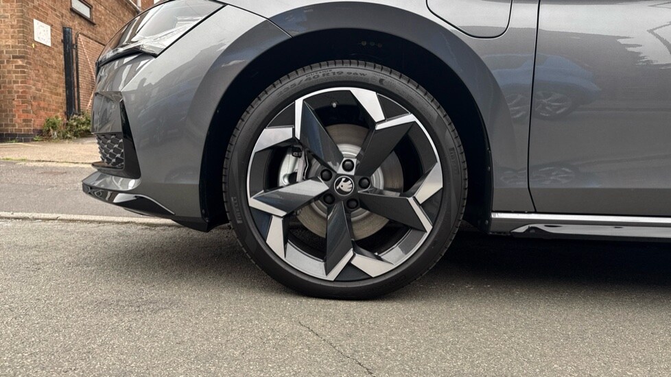 Used Skoda Superb 2025 for sale - 76178073: Photo 20