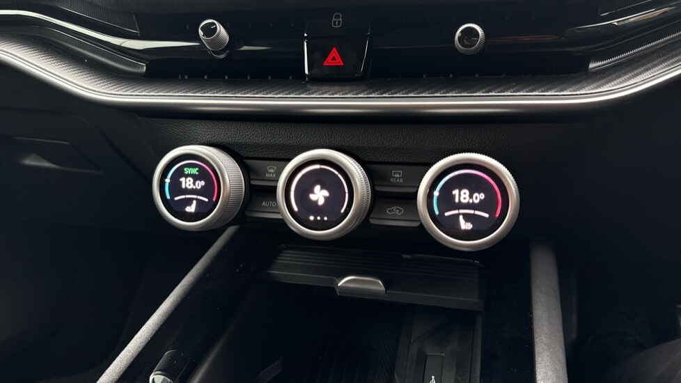 Used Skoda Superb 2025 for sale - 76178073: Photo 24