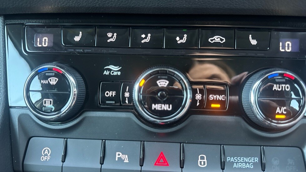 Used Skoda Karoq 2025 for sale - 76458739: Photo 37