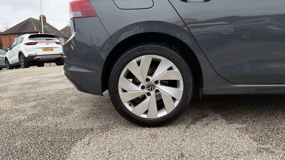 Used Volkswagen Golf 2020 for sale - 77036008: Photo 17