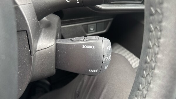 Used Dacia Sandero 2023 for sale - 76023223: Photo 28
