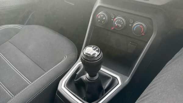 Used Dacia Sandero 2023 for sale - 76023223: Photo 35