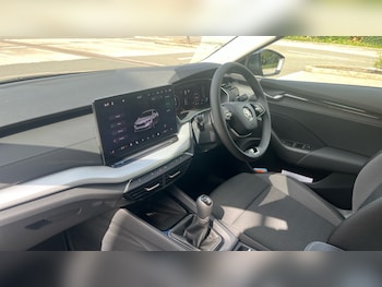 Used Skoda Octavia 2024 for sale - 75929908: Photo