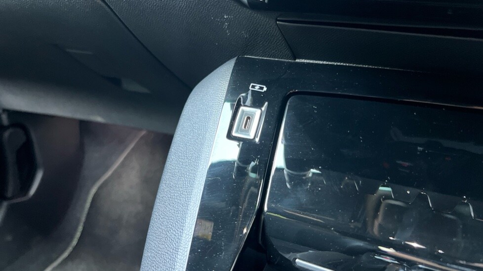 Used Peugeot 208 2021 for sale - 76539991: Photo 37