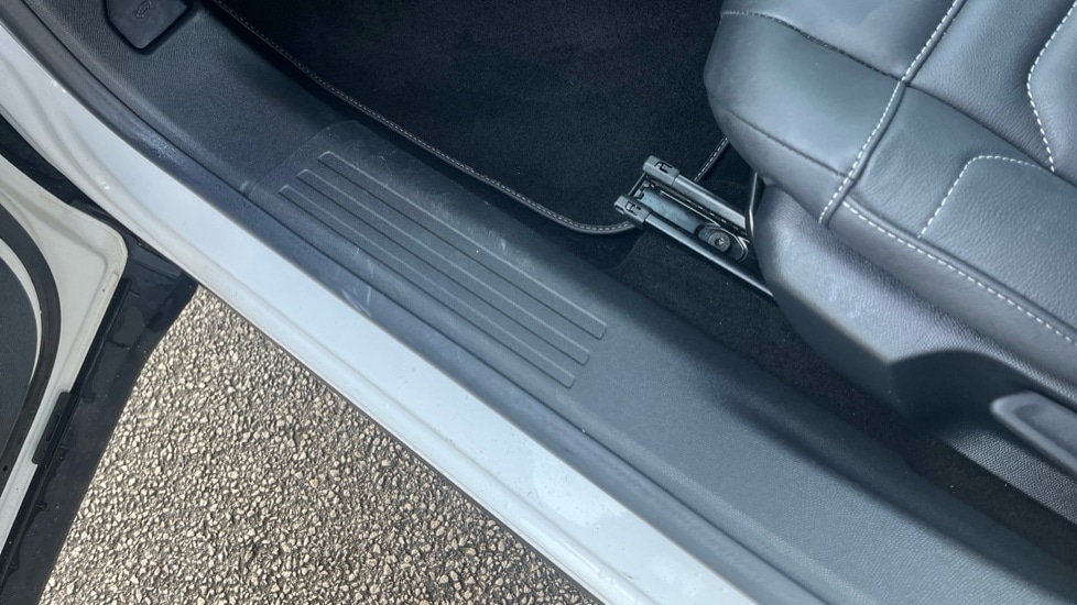 Used Citroen C4 2021 for sale - 76914889: Photo 35