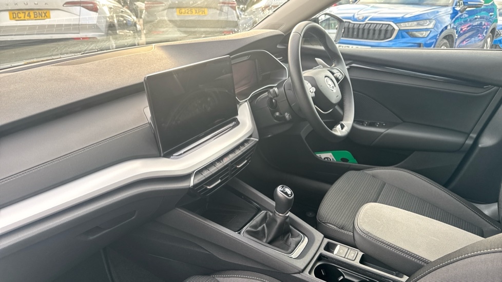 Used Skoda Octavia 2024 for sale - 76302277: Photo 2