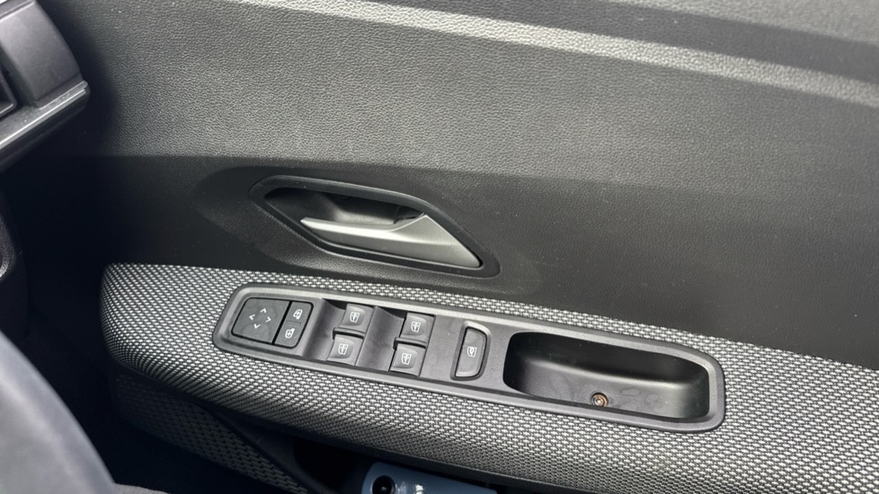 Used Dacia Sandero 2023 for sale - 76552549: Photo 26