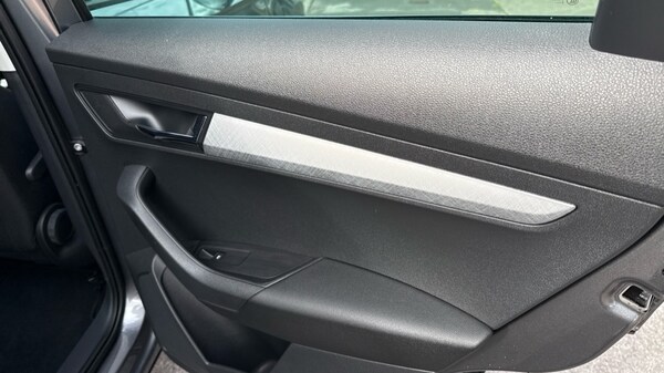 Used Skoda Karoq 2022 for sale - 76067125: Photo 30
