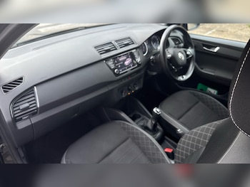 Used Skoda Fabia 2021 for sale - 76074596: Photo 2