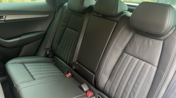 Used Skoda Karoq 2025 for sale - 76196094: Photo 15