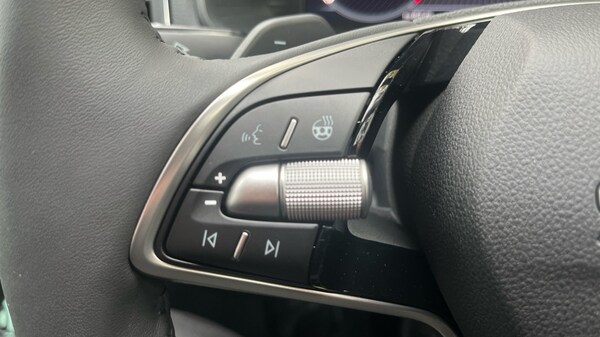 Used Skoda Karoq 2025 for sale - 76196094: Photo 30