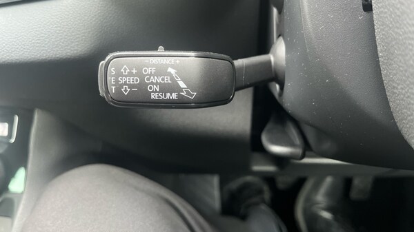 Used Skoda Karoq 2025 for sale - 76196094: Photo 34