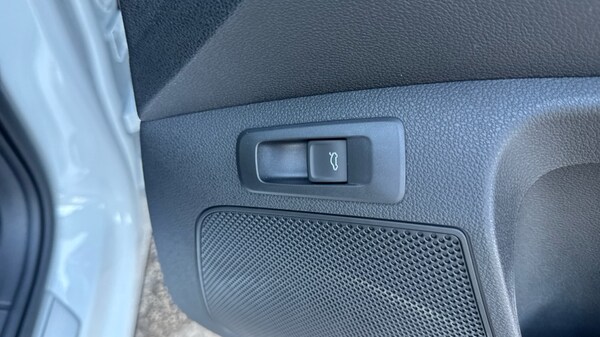 Used Skoda Karoq 2025 for sale - 75409671: Photo 30