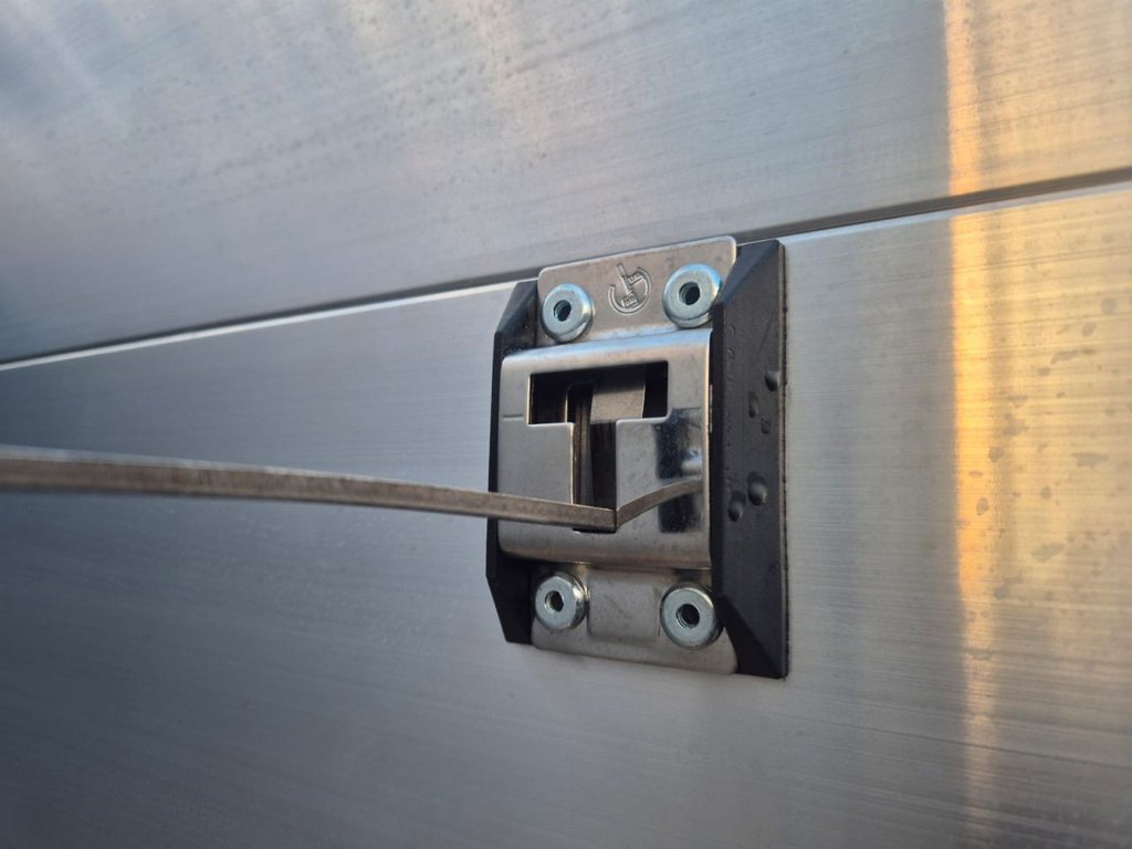 Used Toyota Hilux 2018 for sale - 76948633: Photo 16