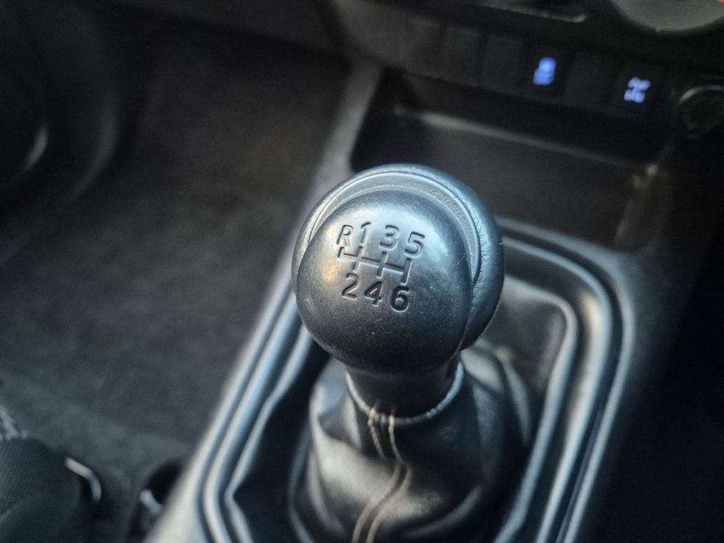 Used Toyota Hilux 2018 for sale - 76948633: Photo 26