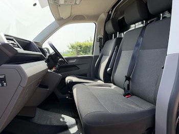 Used Volkswagen Transporter 2021 for sale - 78682297: Photo