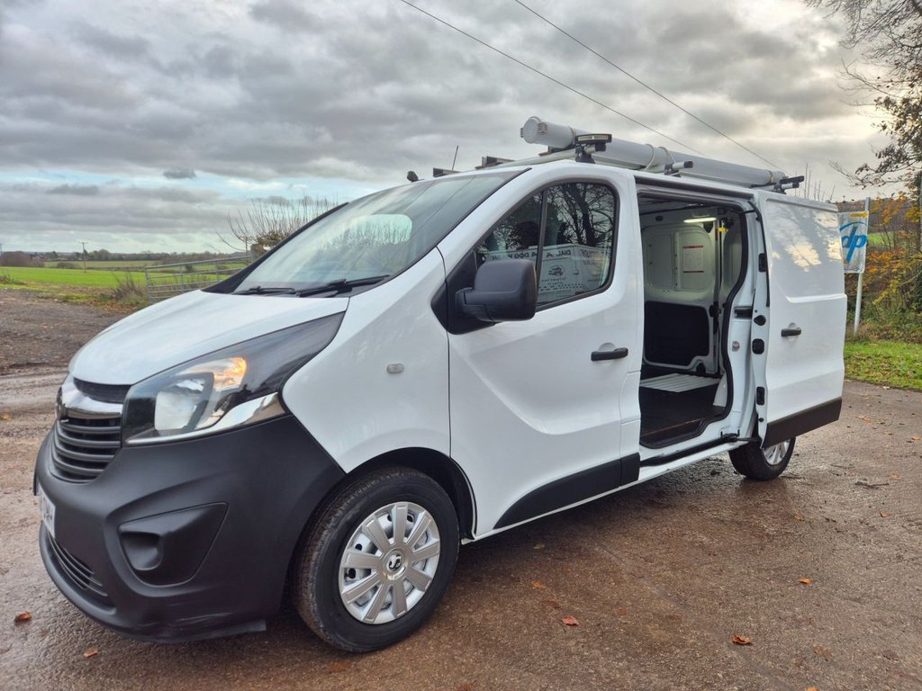 Used Vauxhall Vivaro 2018 for sale - 76948620: Photo 11