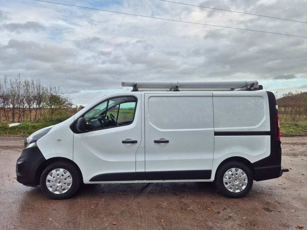 Used Vauxhall Vivaro 2018 for sale - 76948620: Photo 14