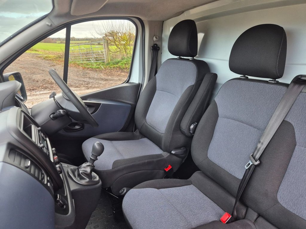 Used Vauxhall Vivaro 2018 for sale - 76948620: Photo 24
