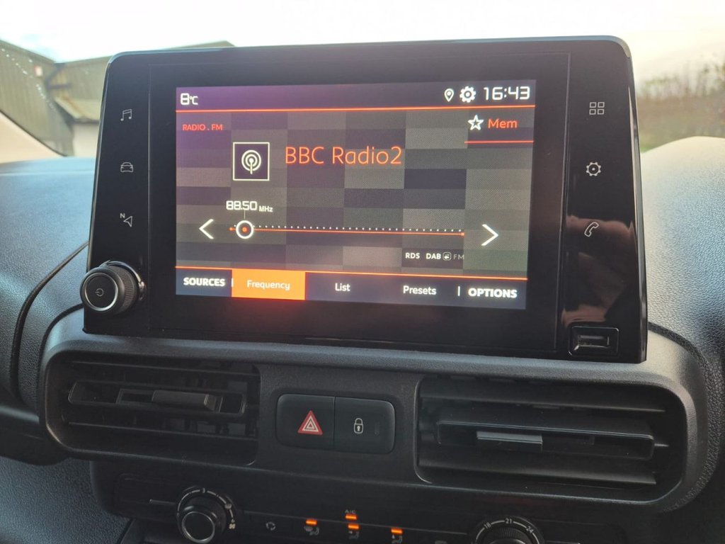 Used Citroen Berlingo 2019 for sale - 76948629: Photo 20