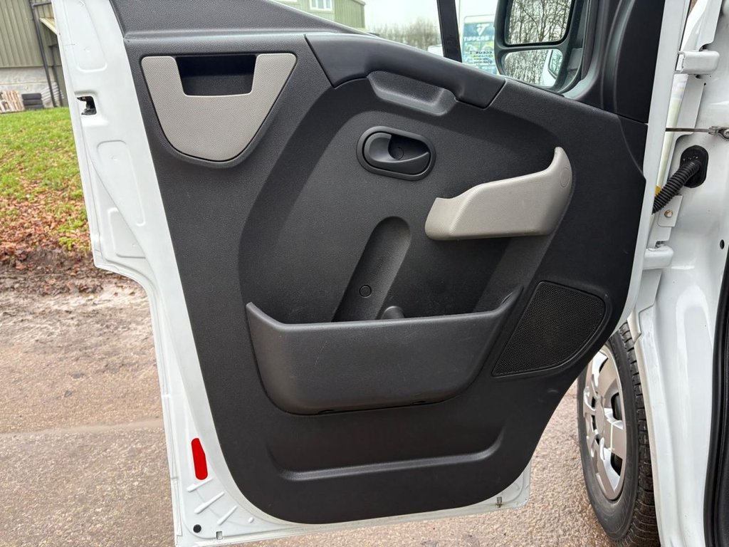 Used Vauxhall Movano 2018 for sale - 77171863: Photo 19