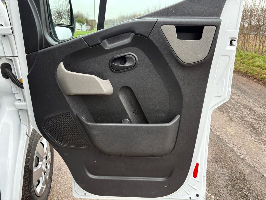 Used Vauxhall Movano 2018 for sale - 77171863: Photo 24